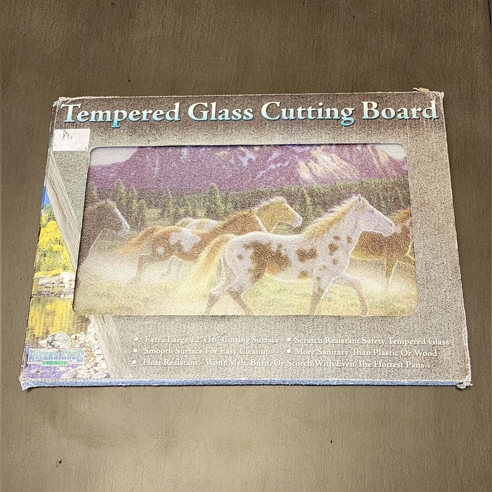 Rivers Edge Tempered Glass Cutting Board